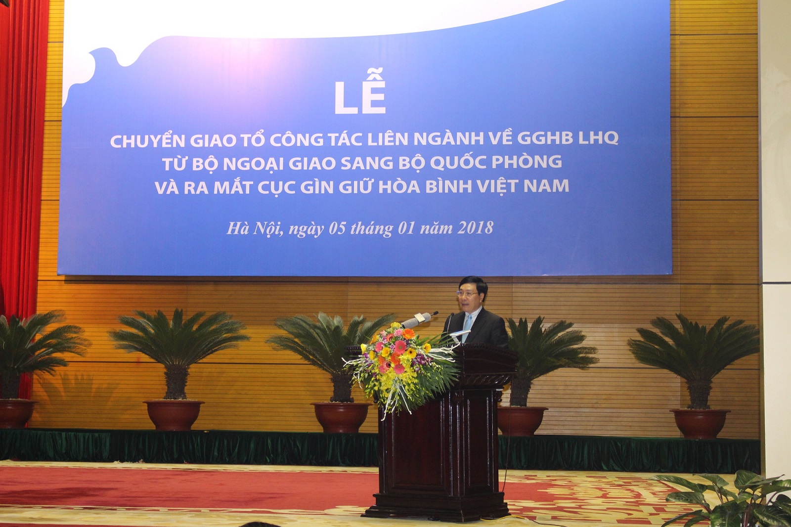 Đồng chí Phạm Bình Minh, Ủy viên Bộ Chính trị, Phó Thủ tướng Chính phủ, Bộ trưởng Bộ Ngoại giao, phát biểu tại Lễ ra mắt Cục GGHB Việt Nam ngày 5/01/2018.